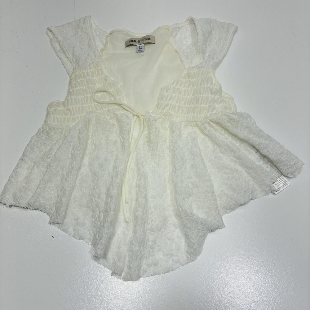 Urban Outfitters Women's Babydoll XS Ivory Boho Short Sleeve Top Comfy